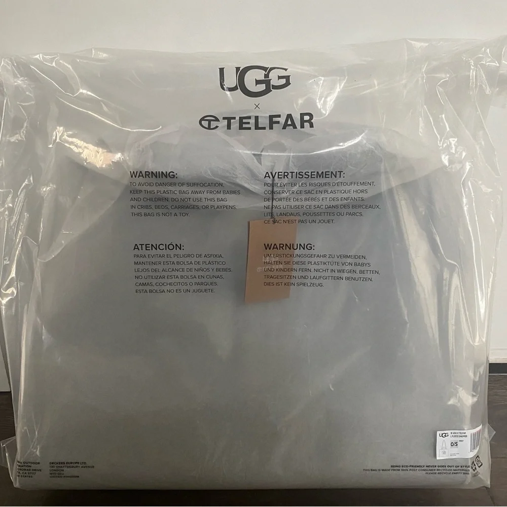 UGG x Telfar Large Fleece Shopper Tote- Grey (Luxury Travel Bag ) - Picture 3 of 8